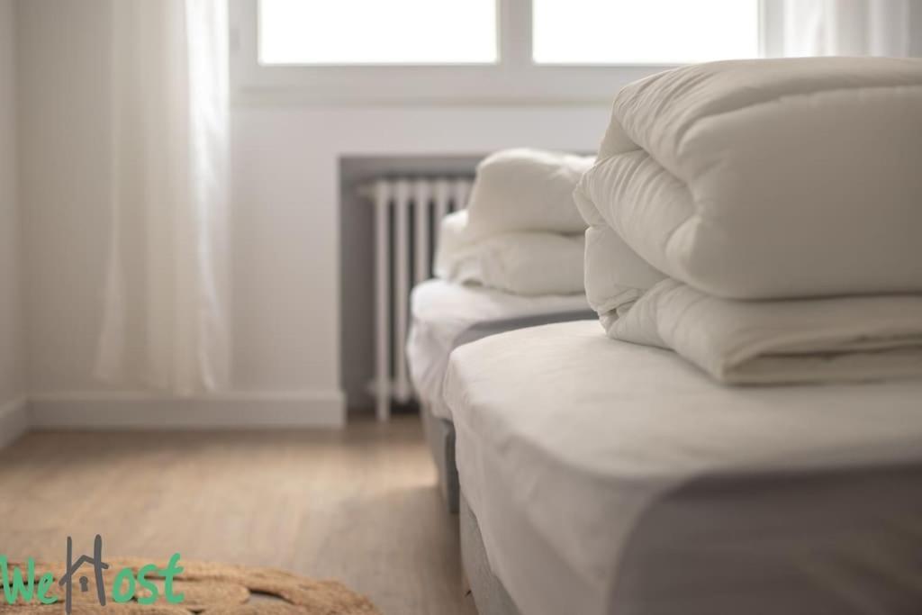 אראס Romy'S Rooms, Charming T3 City Center מראה חיצוני תמונה